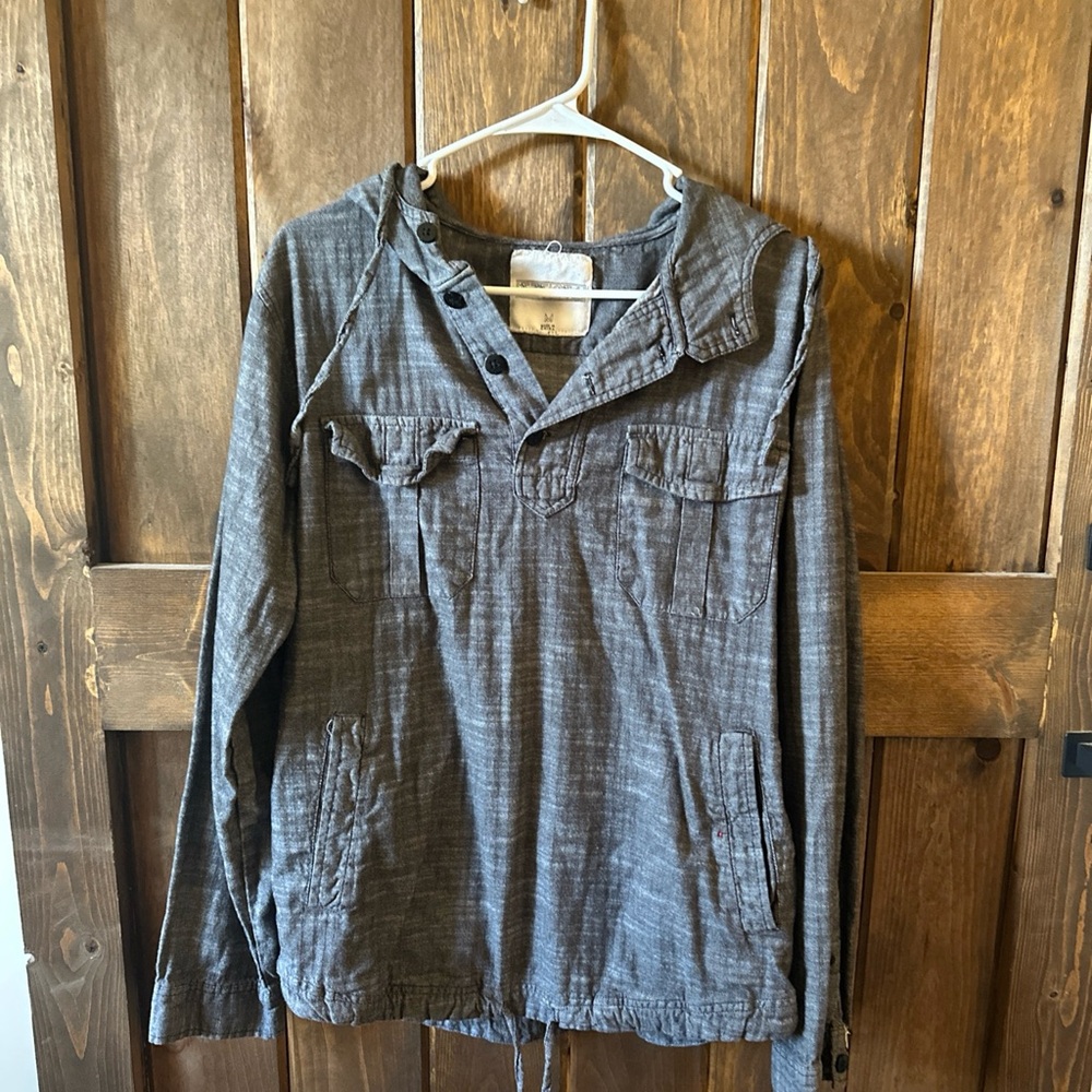 Ezekiel Charcoal Button-Up pullover